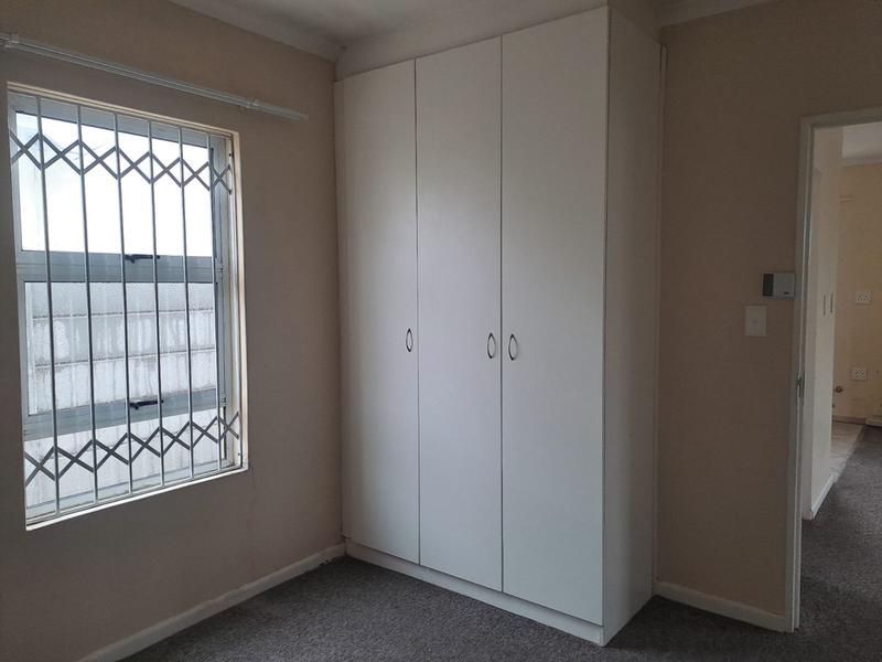 2 Bedroom Property for Sale in Gaylee Western Cape